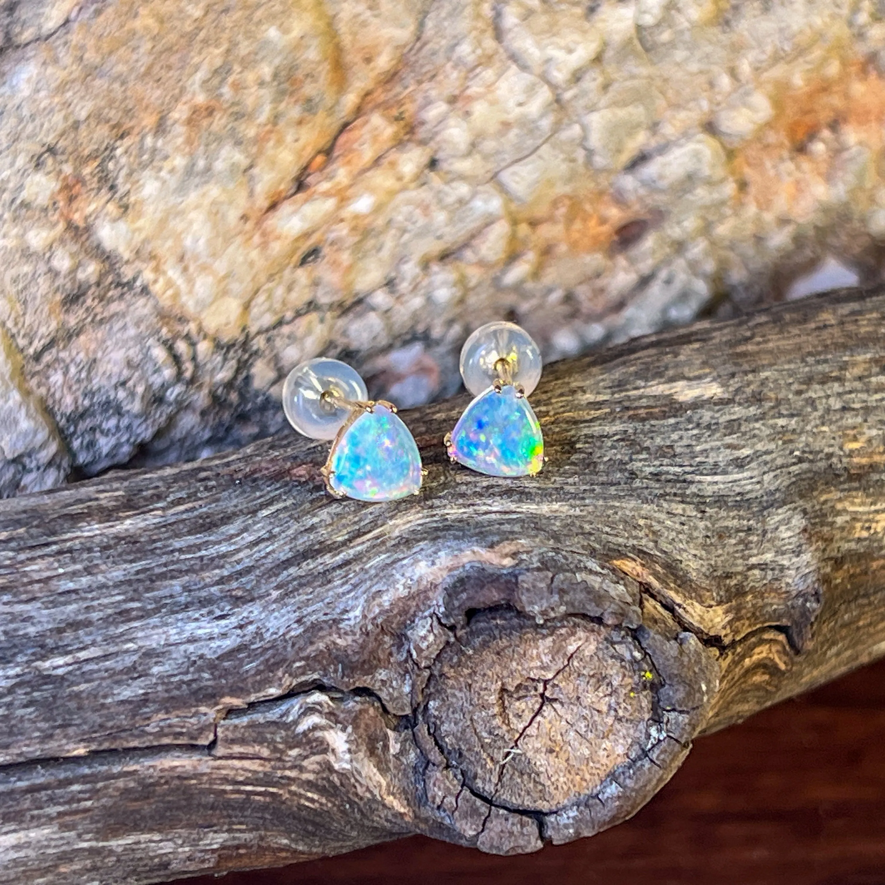 14kt Yellow Gold pair of Trillion cut Crystal Opals 0.83ct studs