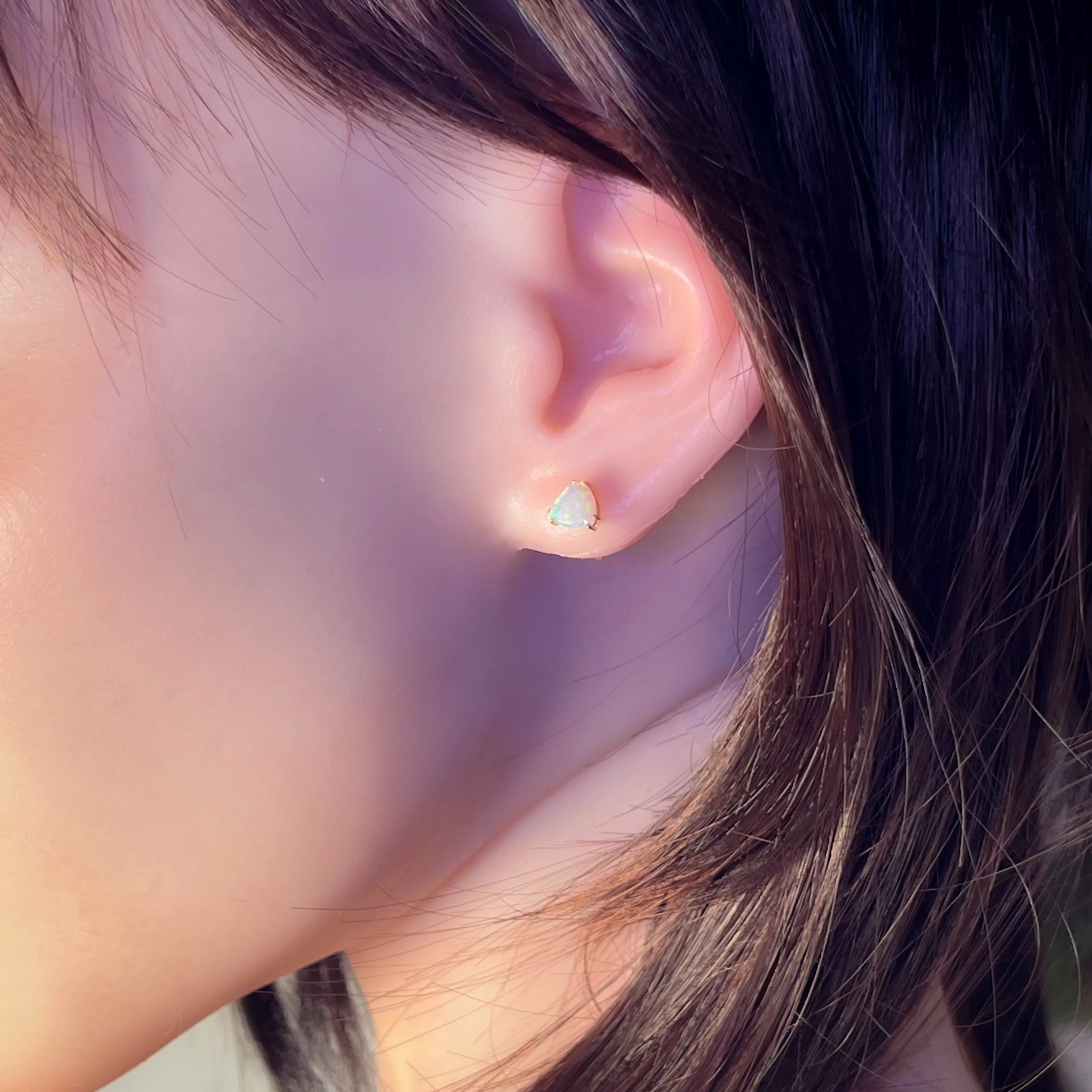 14kt Yellow Gold pair of Trillion cut Crystal Opals 0.83ct studs
