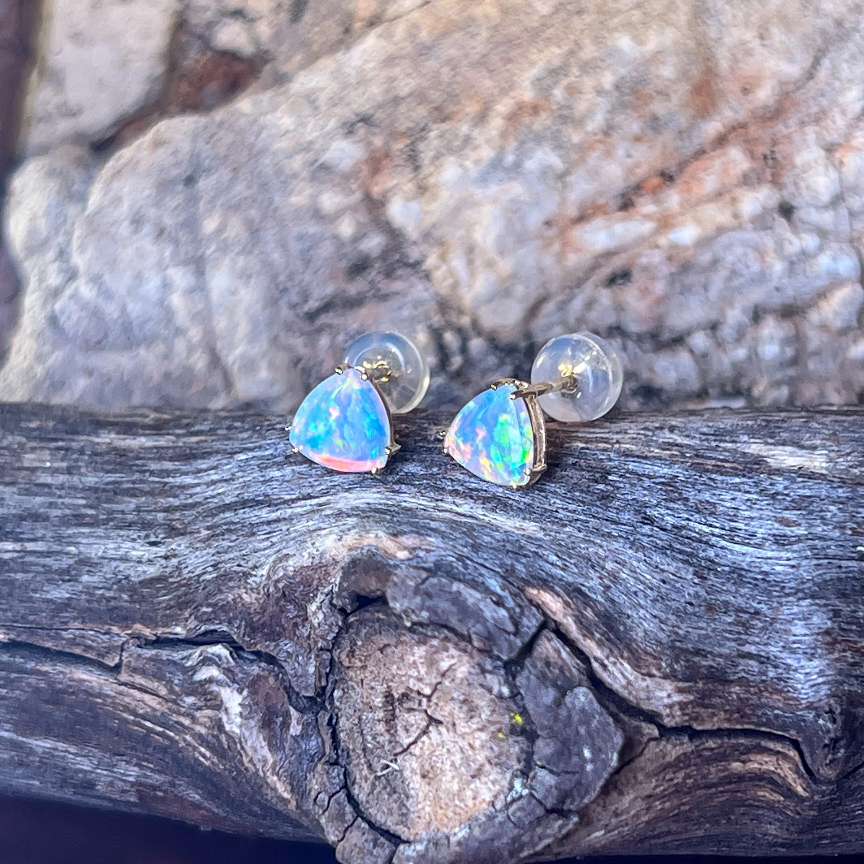 14kt Yellow Gold pair of Trillion cut Crystal Opals 0.83ct studs