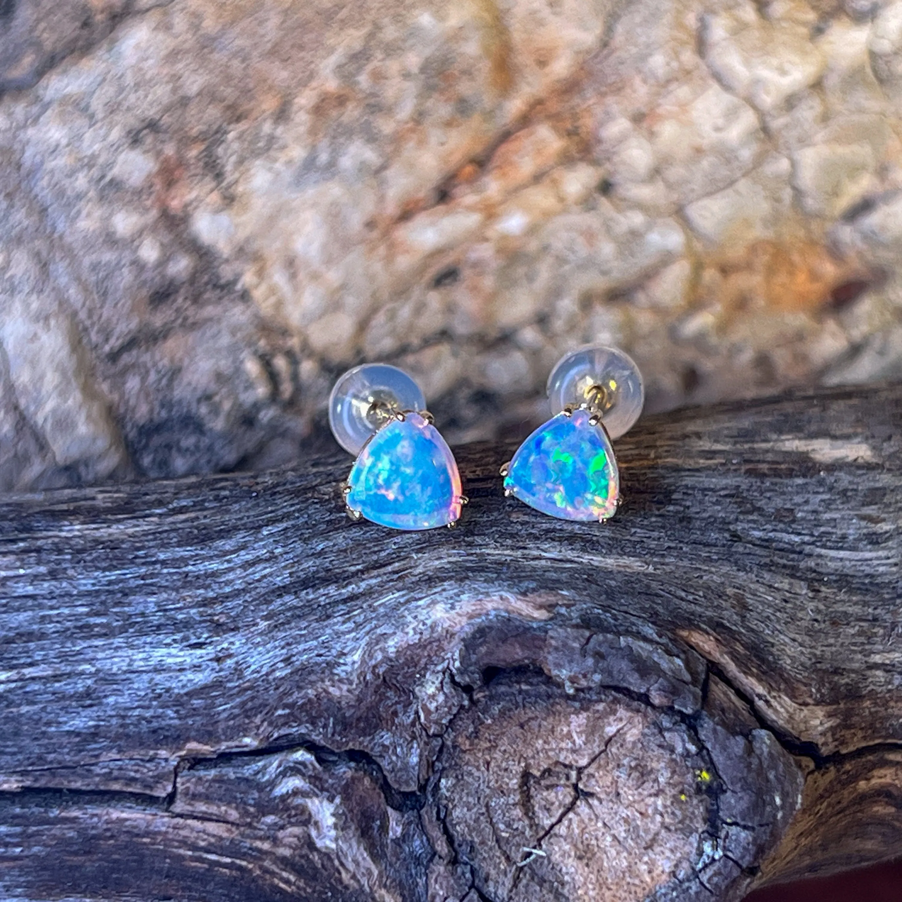14kt Yellow Gold pair of Trillion cut Crystal Opals 0.83ct studs