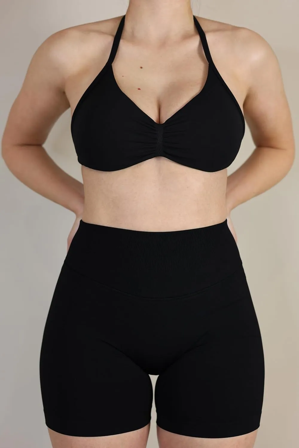 AUROLA Influence Strappy Bra Sports Bras for Women, Backless Padded Impact Strappy Bra Workout Gym Yoga with Removable Cups