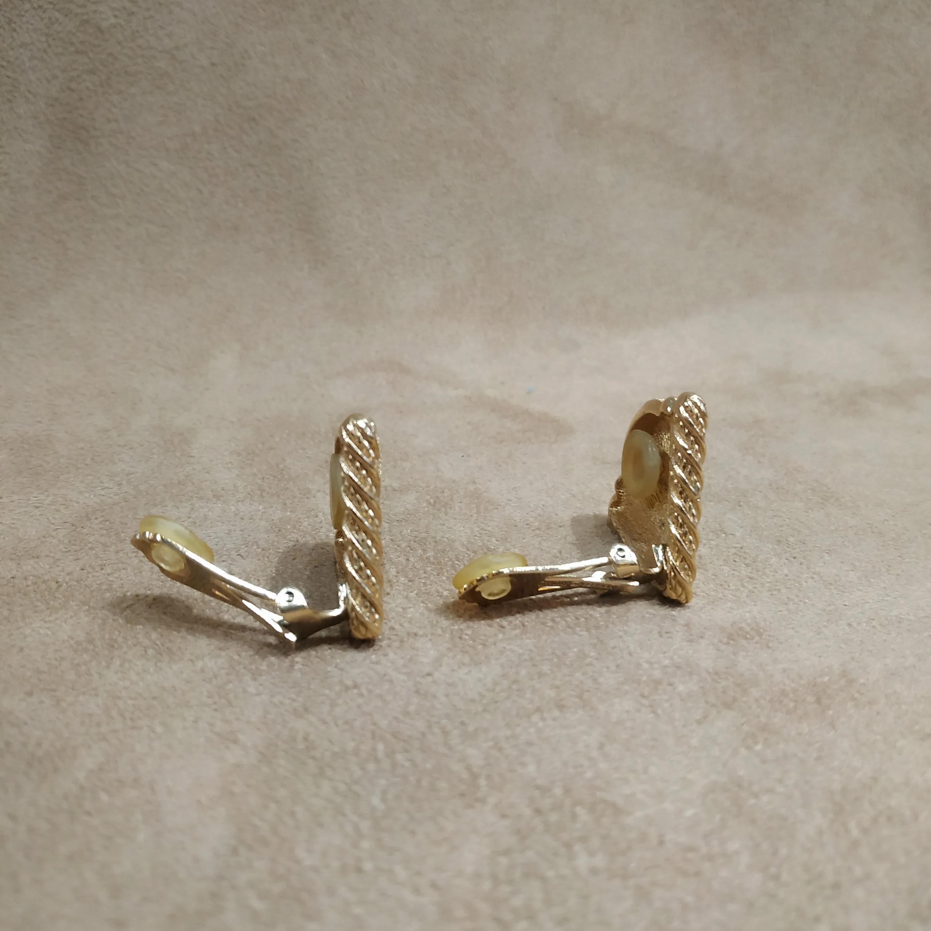 Dior Gold Triangular  vintage earrings