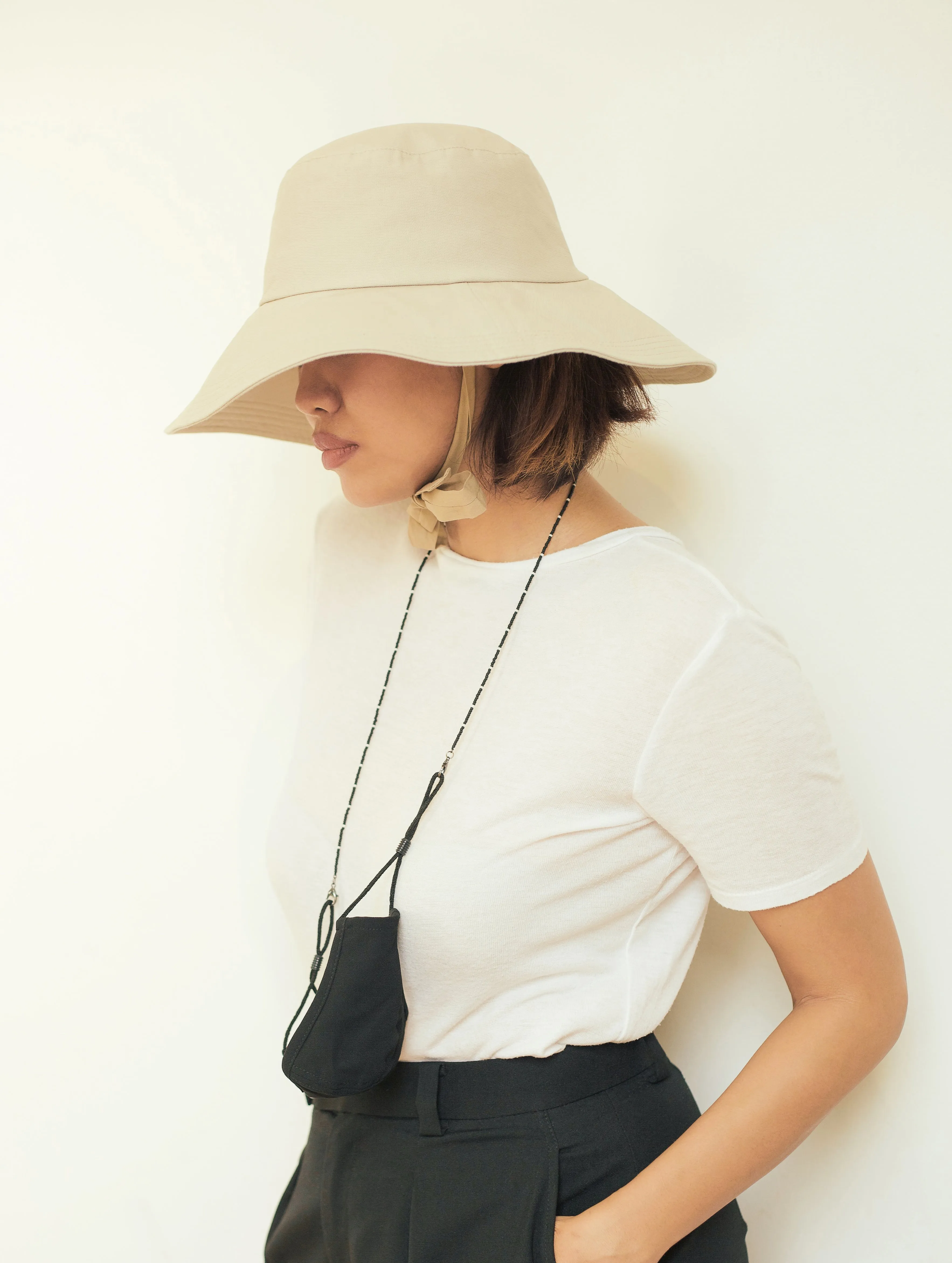 Lu downturn brim cotton hat