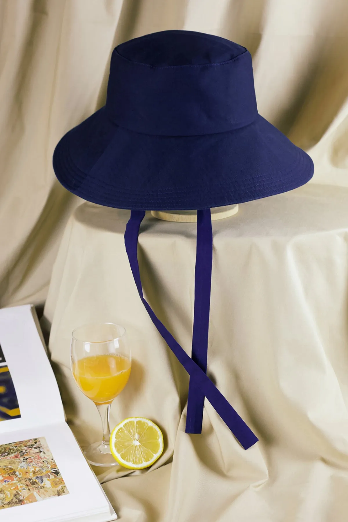 Lu downturn brim cotton hat