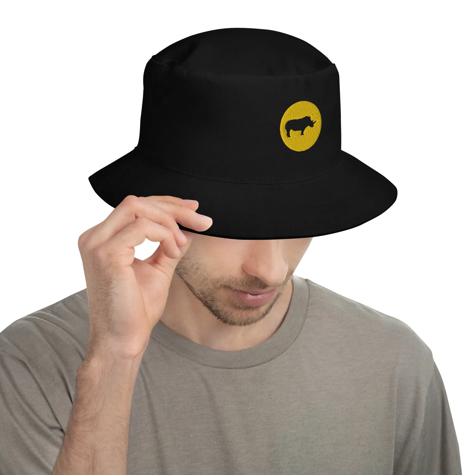 STAY FOCUSED Bucket Hat