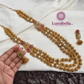 Three Layered Long Neckset
