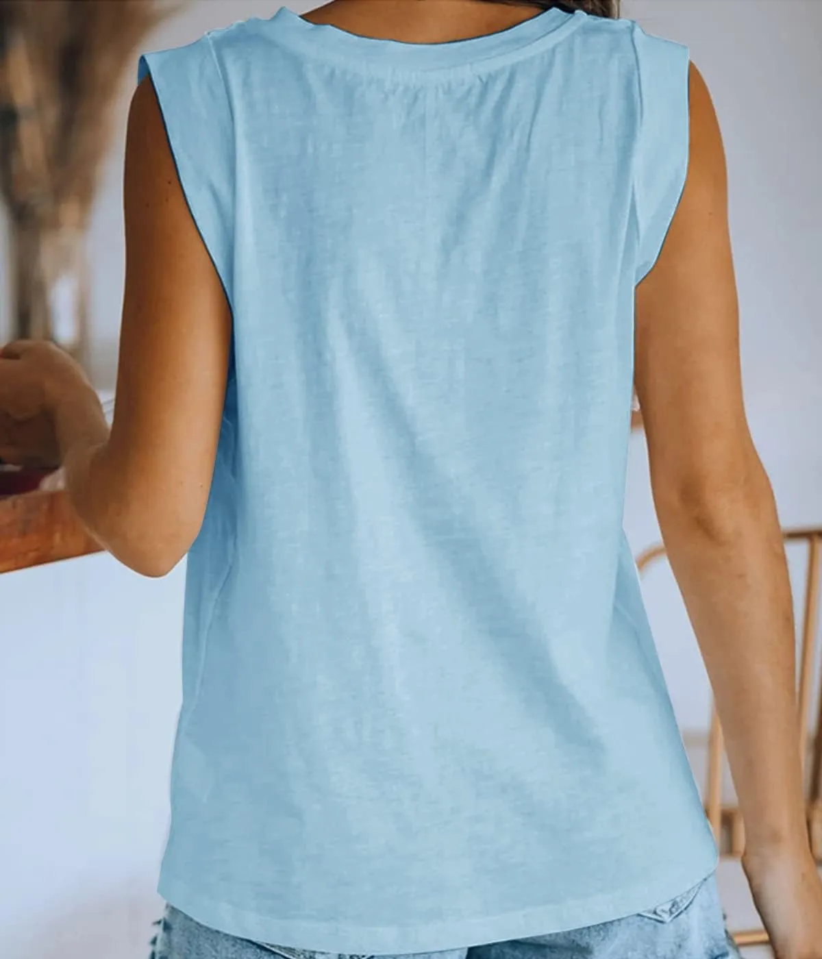 Women's Summer Sleeveless Tank Top Loose Fit Casual Crew Neck T Shirts Basic Tee Tops